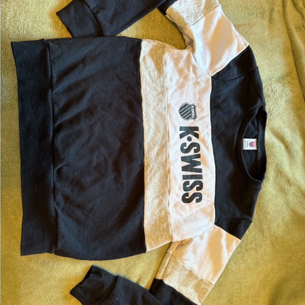 K-Swiss Black and White Sweatshirt